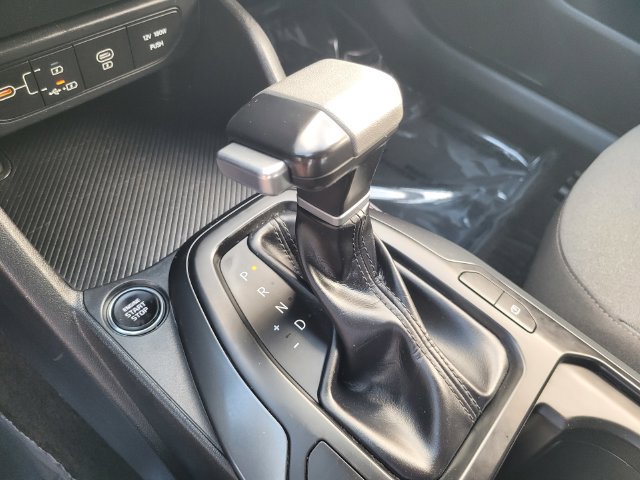 Used 2025 Kia K4 FWD image 20
