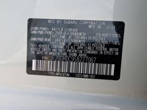 Used 2025 Subaru Crosstrek 2.0i Premium image 32