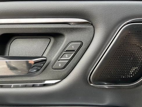 Used 2022 RAM 1500 Limited AWD/4WD image 23