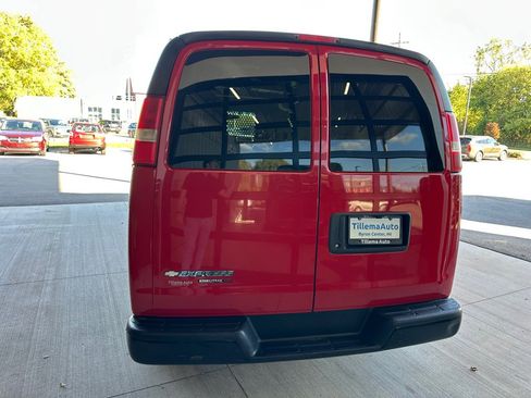 Used 2014 Chevrolet Express 1500 AWD image 6
