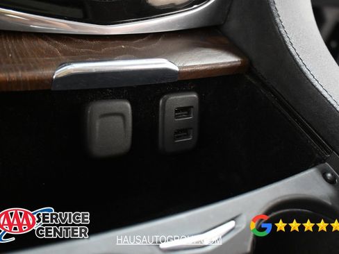 Used 2017 Cadillac Escalade Premium Luxury AWD/4WD image 27
