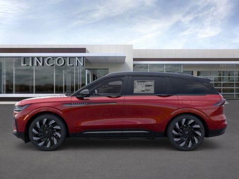 New 2026 Lincoln Nautilus Reserve w/ Jet Appearance Package image 3