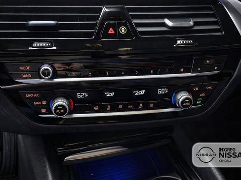 Used 2019 BMW 530e RWD image 12