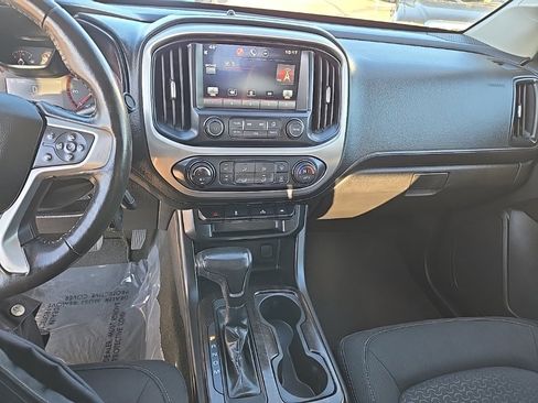 Used 2015 GMC Canyon SLE w/ SLE Convenience Package image 24