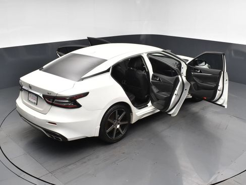 Used 2020 Nissan Maxima 3.5 SV w/ Floor Mat Group FWD image 26