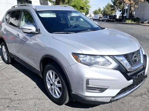 Used 2018 Nissan Rogue SV AWD/4WD image 1