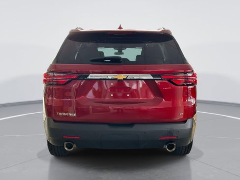 Certified 2023 Chevrolet Traverse LT image 2