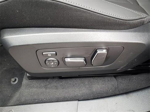 New 2026 BMW X3 xDrive30 w/ Premium Package image 19