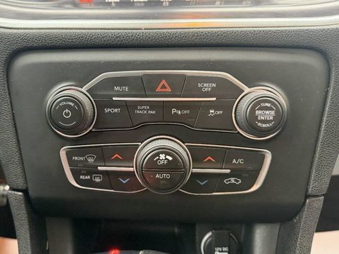 Used 2018 Dodge Charger R/T Scat Pack w/ Driver Confidence Group image 20