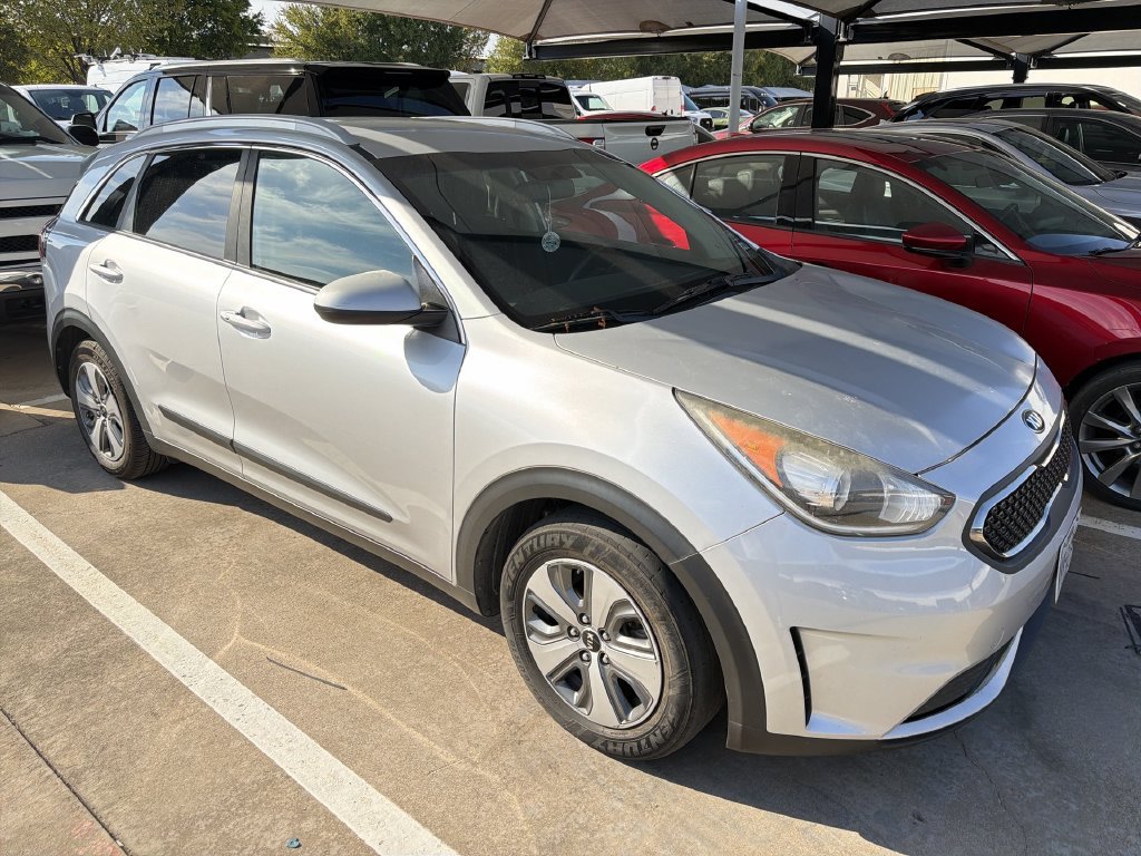 Used 2018 Kia Niro LX FWD image 1