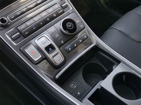 Used 2023 Hyundai Santa Fe Limited image 20