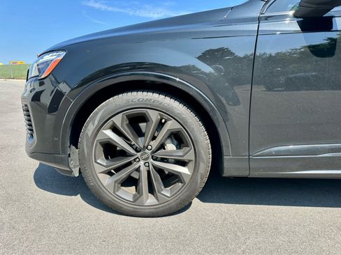 Used 2025 Audi Q7 3.0T Prestige AWD/4WD image 9