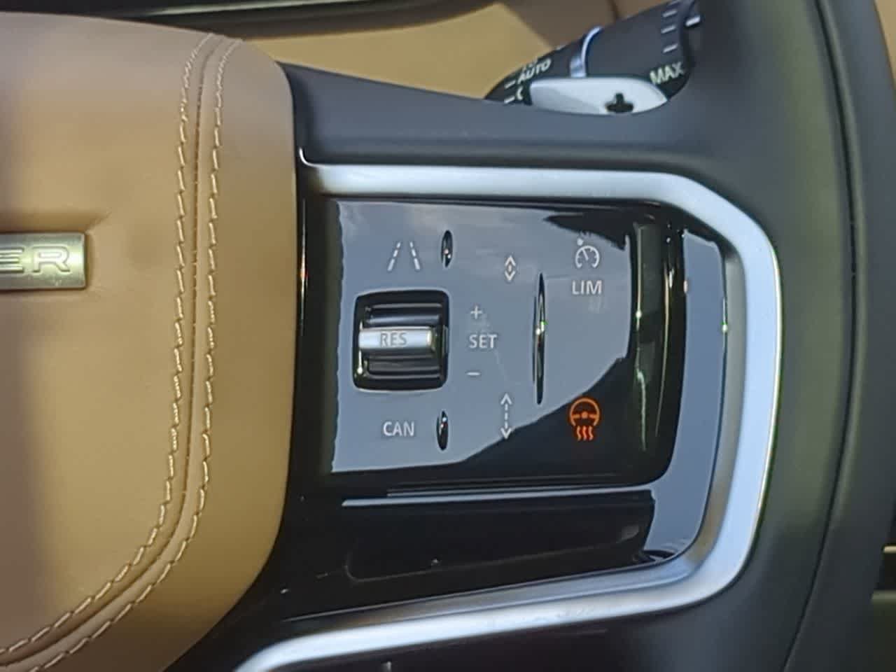 New 2027 Land Rover Range Rover Sport SE AWD/4WD image 27