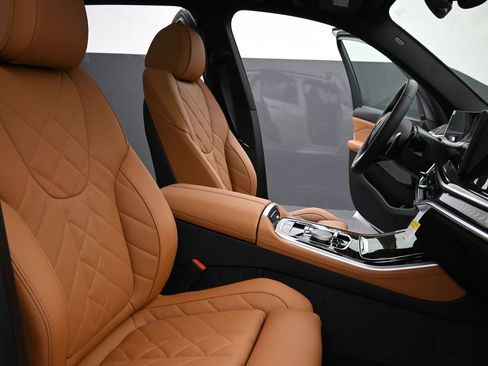New 2026 BMW X5 xDrive40i w/ M Sport Package AWD/4WD image 20