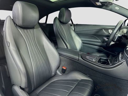Used 2023 Mercedes-Benz E 450 Coupe image 35