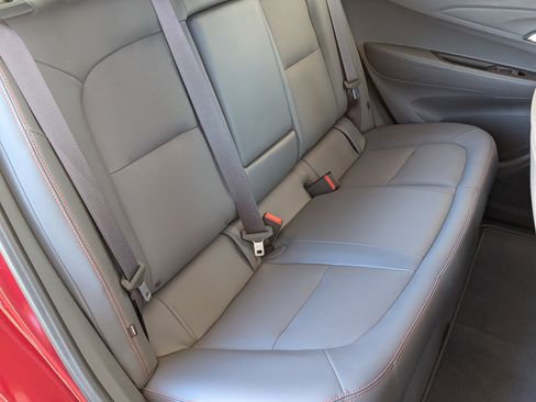 Used 2017 Chevrolet Bolt Premier w/ Driver Confidence II Package image 19