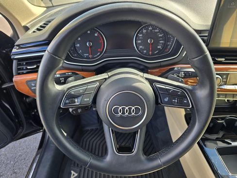 Used 2023 Audi A4 2.0T Premium w/ Convenience Package AWD/4WD image 13