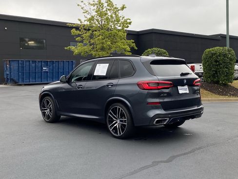 Used 2019 BMW X5 xDrive40i w/ M Sport Package AWD/4WD image 16