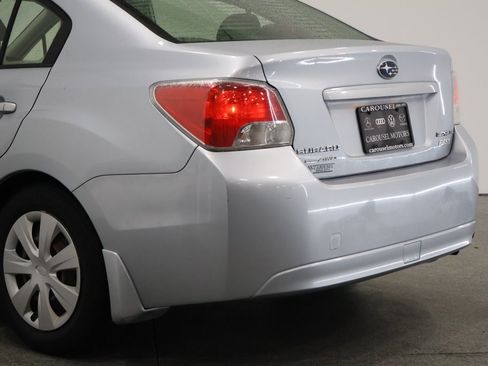 Used 2013 Subaru Impreza 2.0i image 10