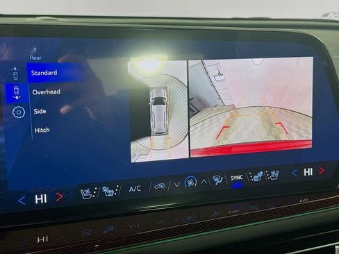 New 2026 Chevrolet Traverse RS image 16