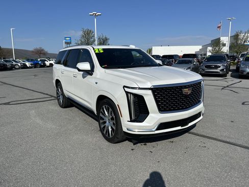 Used 2025 Cadillac Escalade Premium Luxury w/ Touring Package AWD/4WD image 1