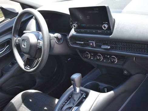 Used 2024 Honda HR-V LX image 11
