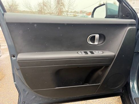 Used 2024 Hyundai Ioniq 5 SE image 11