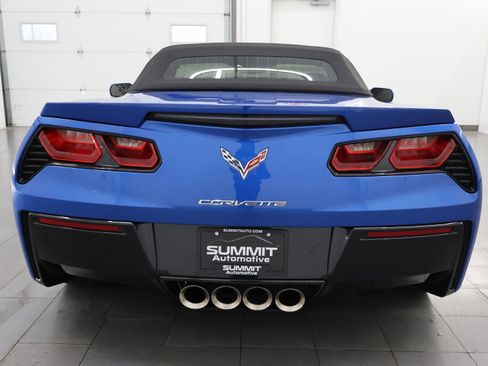 Used 2014 Chevrolet Corvette Stingray Convertible w/ 2LT Preferred Equipment Group RWD image 23
