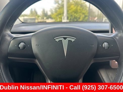 Used 2023 Tesla Model 3 RWD image 31