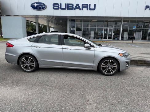 Used 2020 Ford Fusion Titanium AWD/4WD image 2