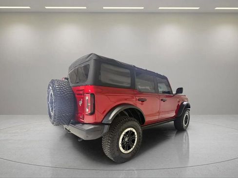 Used 2021 Ford Bronco Badlands w/ Sasquatch Package image 3