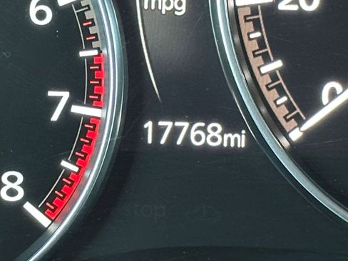 Used 2025 MAZDA CX-30 AWD 2.5 S w/ Select Sport Pkg image 39