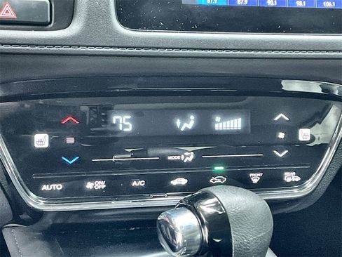 Used 2022 Honda HR-V EX image 27