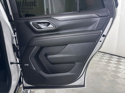 Used 2024 Chevrolet Tahoe RST w/ Luxury Package AWD/4WD image 28