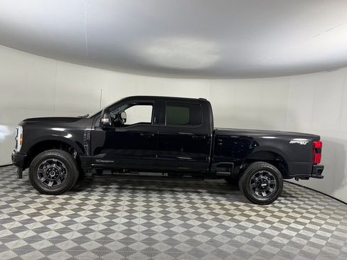 Used 2024 Ford F250 Lariat w/ Lariat Ultimate Package AWD/4WD image 8