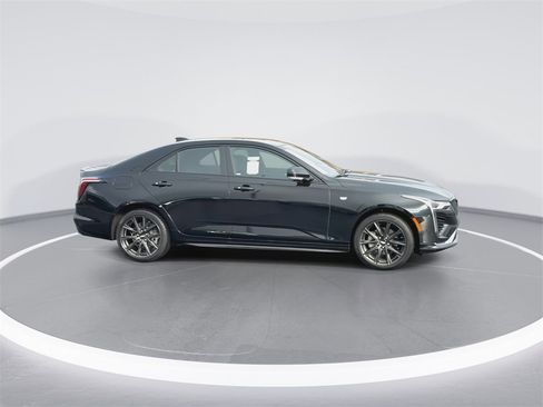 Used 2025 Cadillac CT4 Sport image 9