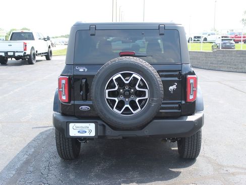 New 2025 Ford Bronco Outer Banks image 4