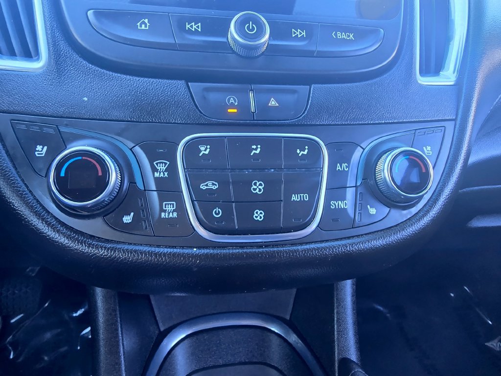 Certified 2024 Chevrolet Malibu LT FWD image 25