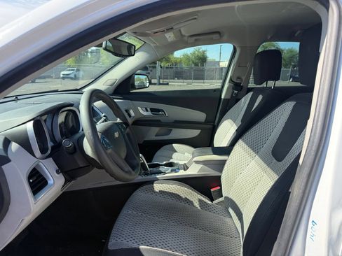 Used 2015 Chevrolet Equinox LS FWD image 13
