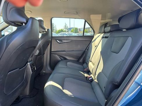 Certified 2024 Kia Niro Wind w/ Wind Preserve Package FWD image 18