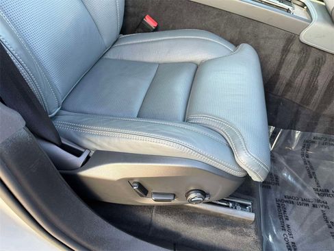 Used 2023 Volvo XC90 B6 Ultimate w/ Protection Package Premier image 15