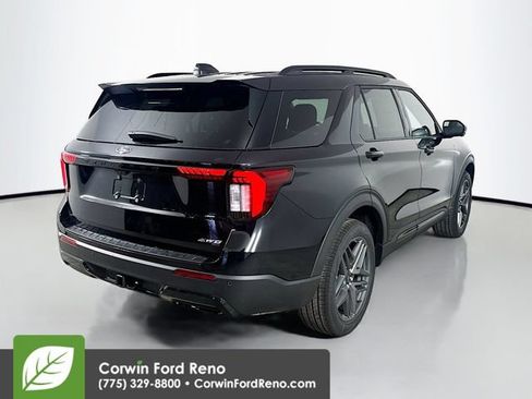 New 2026 Ford Explorer ST-Line w/ ST-Line Street Pack AWD/4WD image 7