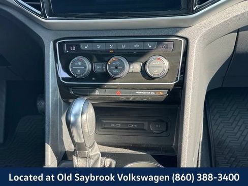 Certified 2023 Volkswagen Atlas Cross Sport SEL AWD/4WD image 17