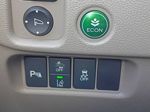 Used 2021 Honda Pilot Touring image 22