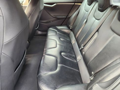 Used 2015 Tesla Model S 85D image 11
