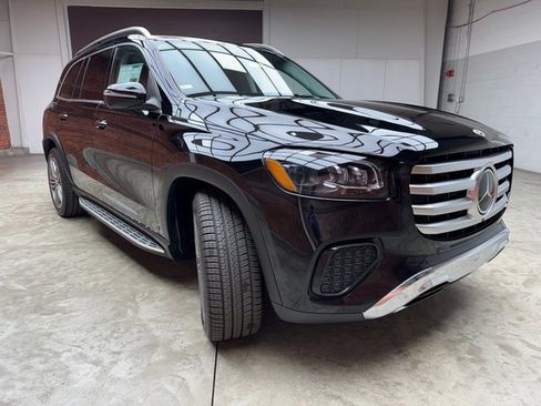 New 2026 Mercedes-Benz GLS 450 4MATIC image 7