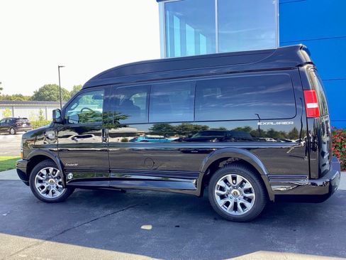 New 2025 Chevrolet Express 2500 w/ Driver Convenience Package RWD image 8