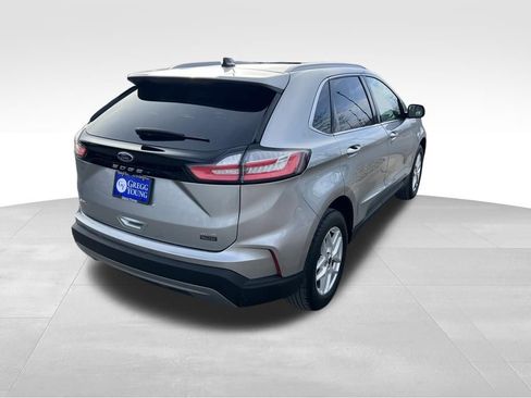 Used 2024 Ford Edge SEL w/ Convenience Package image 7