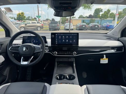 New 2026 Honda Prologue Touring image 5