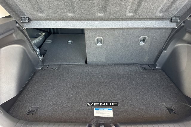 New 2026 Hyundai Venue SEL FWD image 14